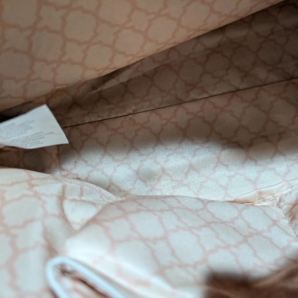 CWonder Cream Purse With Bamboo Handles 14.5Wx11.5Hx4D Stains As Shown - Picture 9 of 13